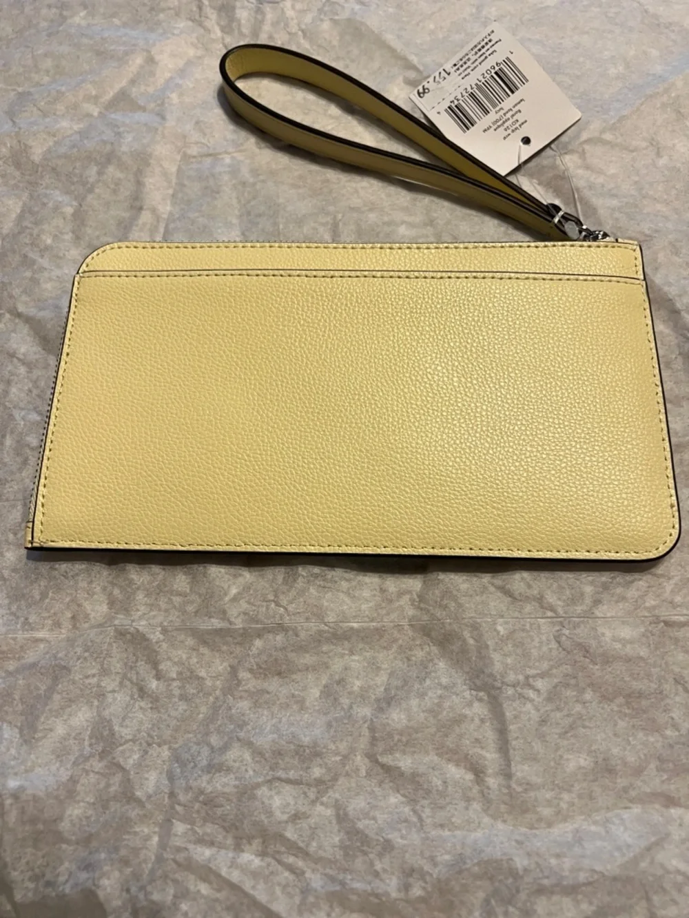 NWT kate spade Yellow Floral Appliqué Wristlet Lemon Fond. (700) YPM Lucy